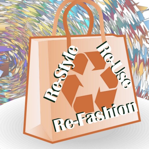 Meet your Poshers: Bonnie & Drew - Picture 2 of 4